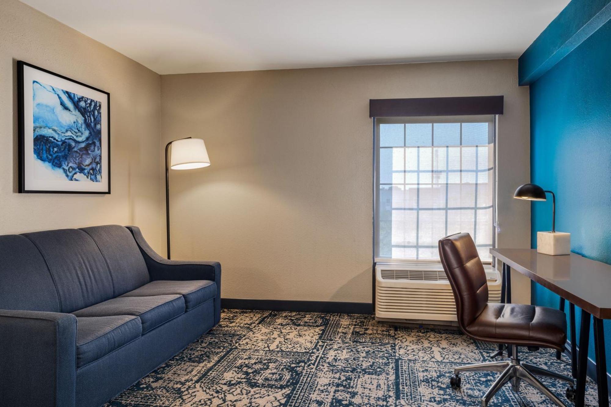 Four Points By Sheraton Greensboro Airport Kültér fotó