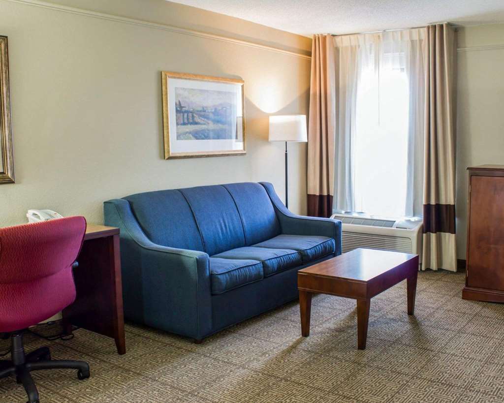 Four Points By Sheraton Greensboro Airport Szoba fotó
