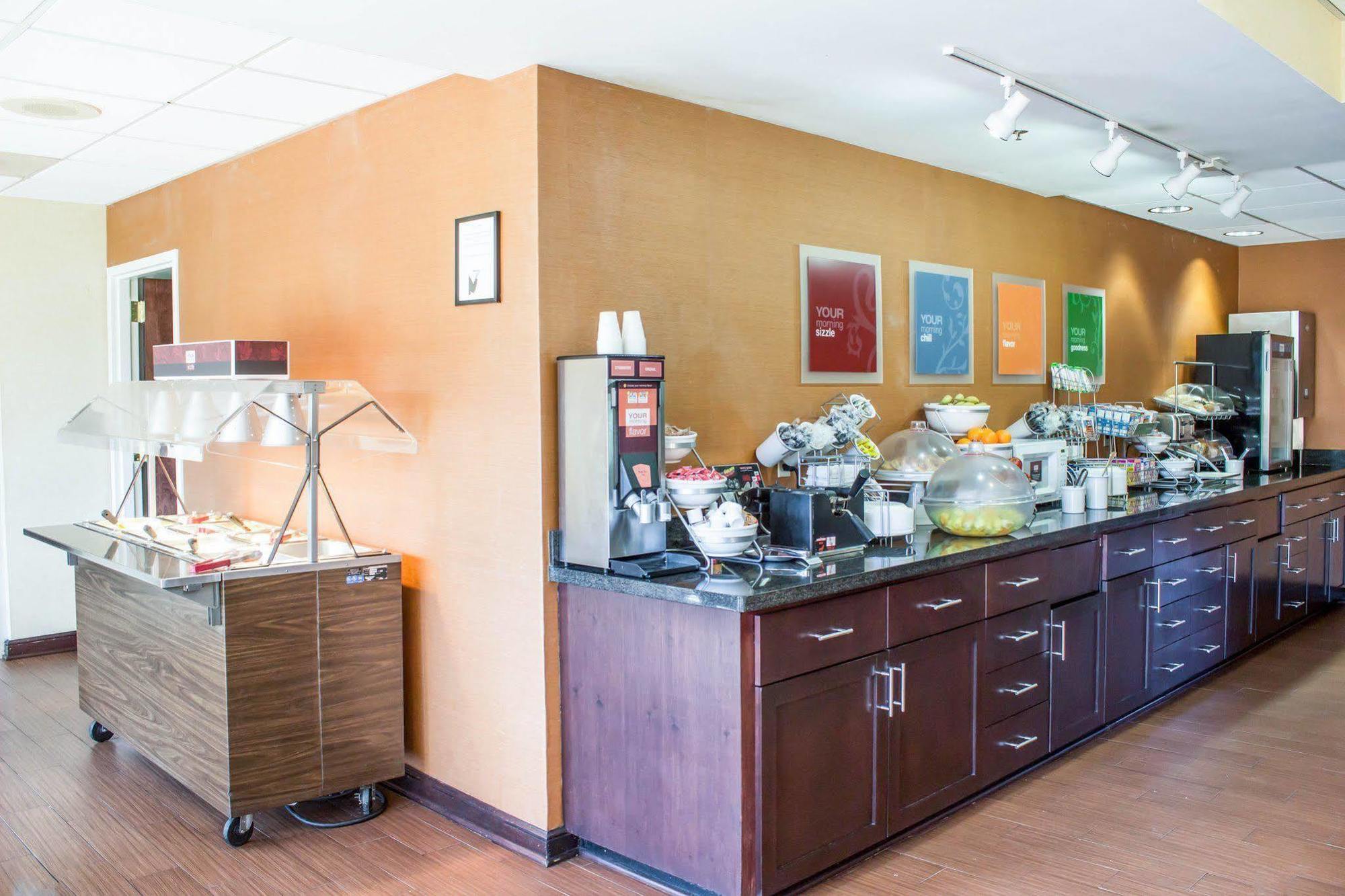 Four Points By Sheraton Greensboro Airport Kültér fotó