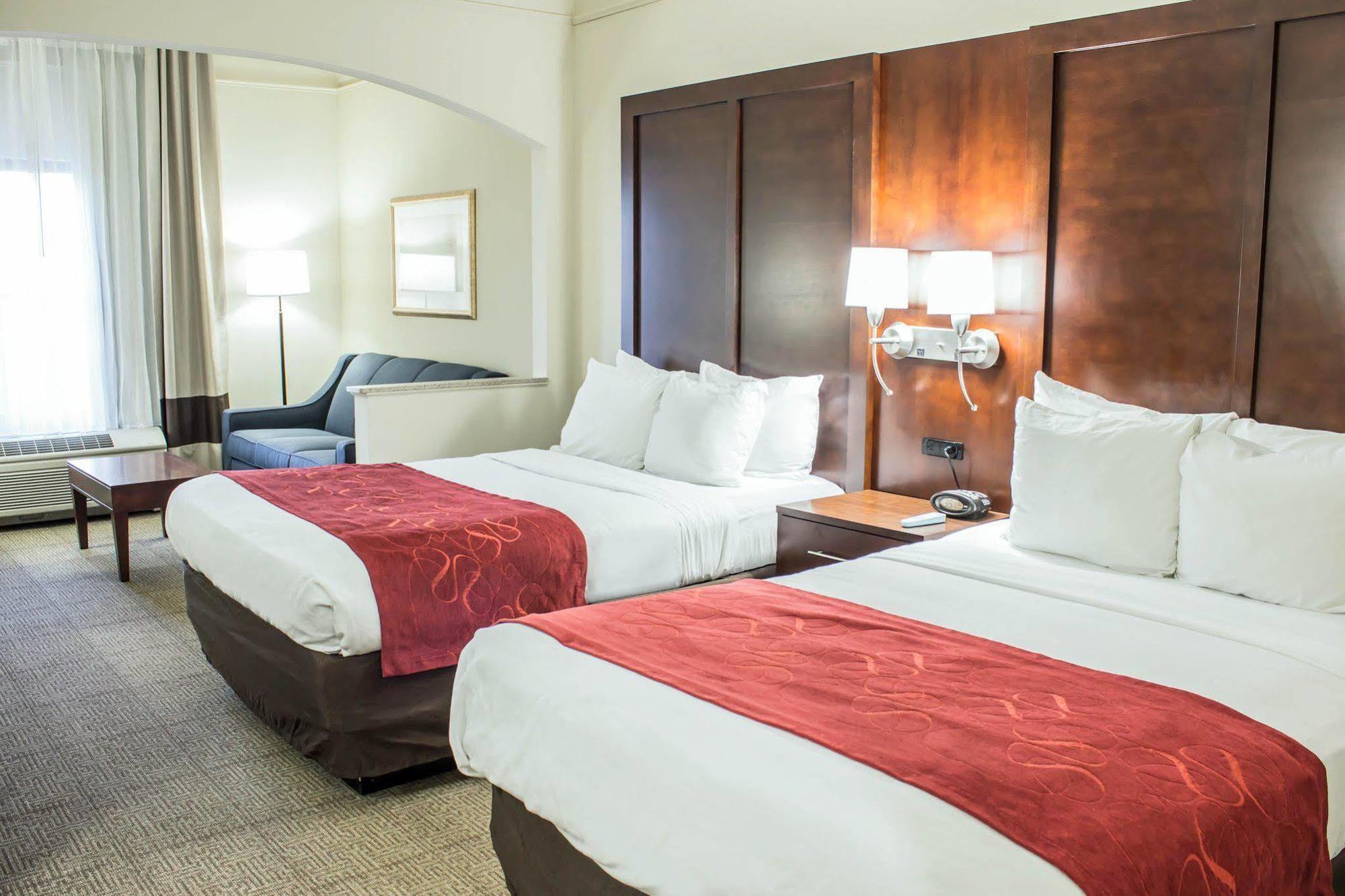 Four Points By Sheraton Greensboro Airport Kültér fotó